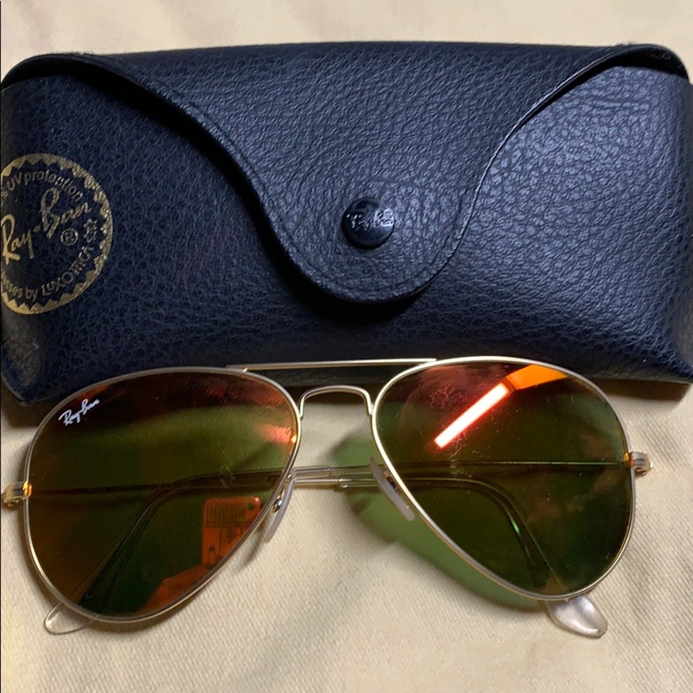 Ray-ban aviators sunglasses